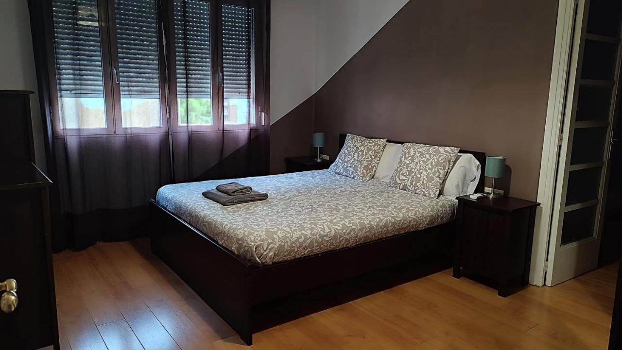 Apartamentos Turia Valencia Buitenkant foto